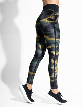 MILITAR VELVET (FREE TOP)